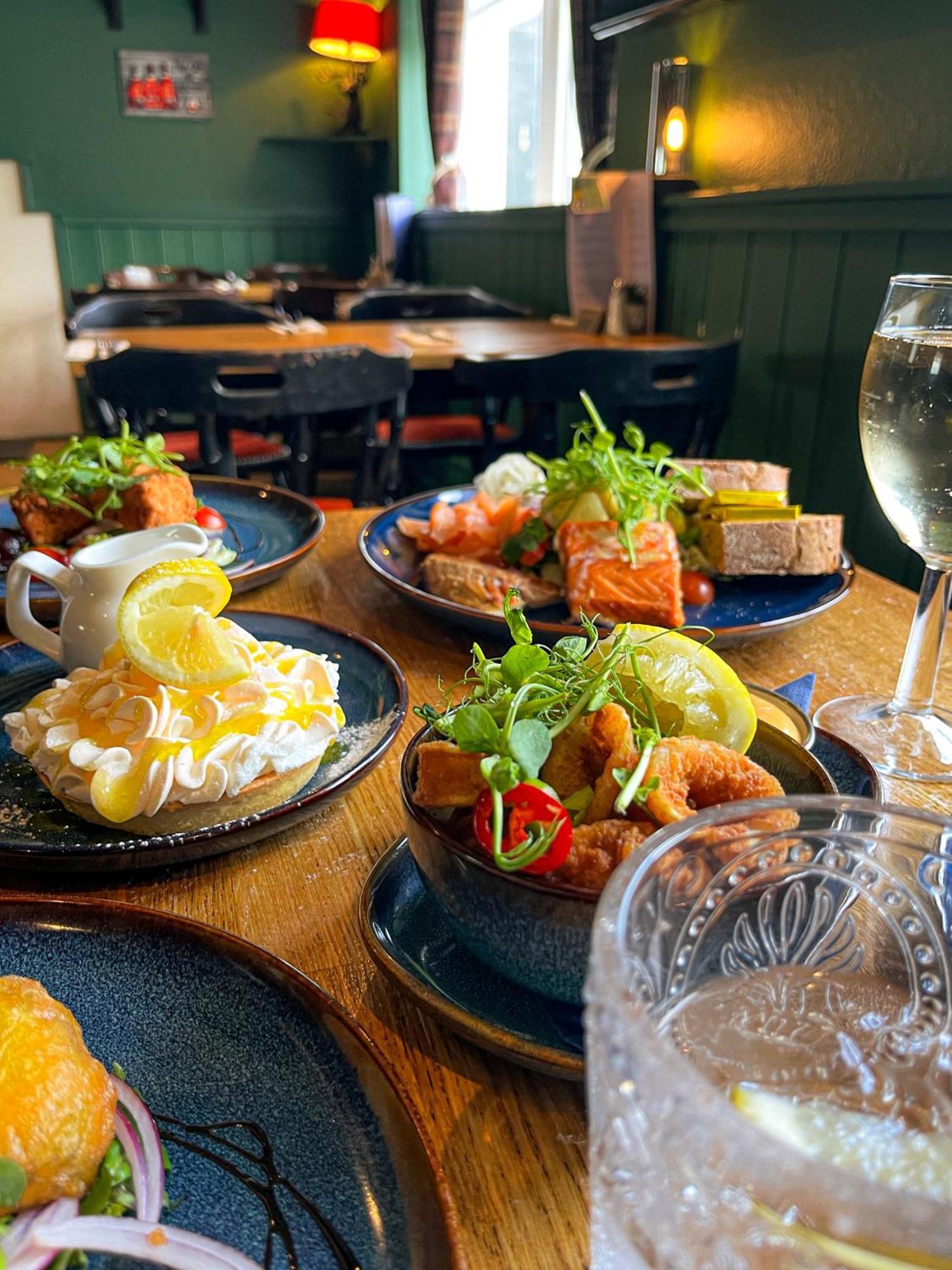 Crown And Anchor Inn Findhorn Εξωτερικό φωτογραφία